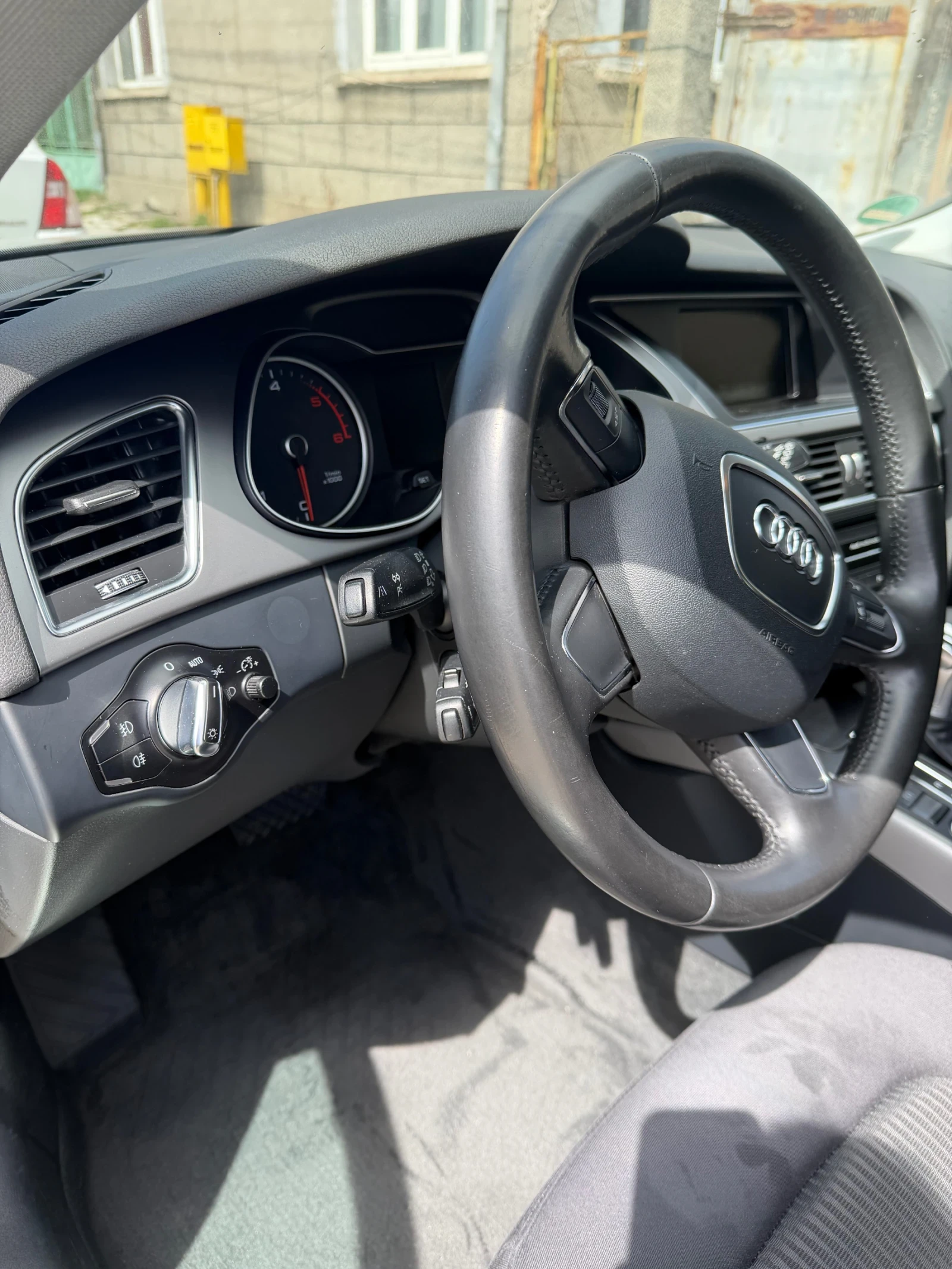 Audi A4, снимка 14 - Автомобили и джипове - 54367701