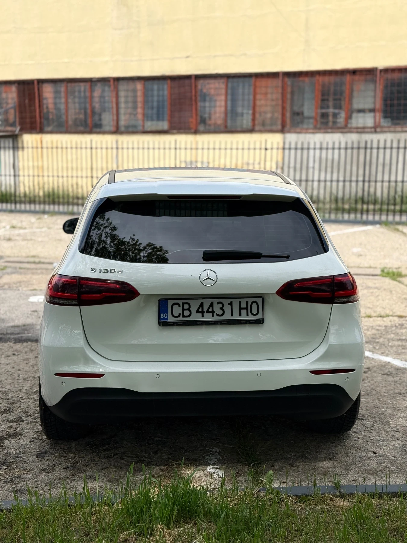Mercedes-Benz B 180 В 1.8 Дизел, снимка 2 - Автомобили и джипове - 54512248