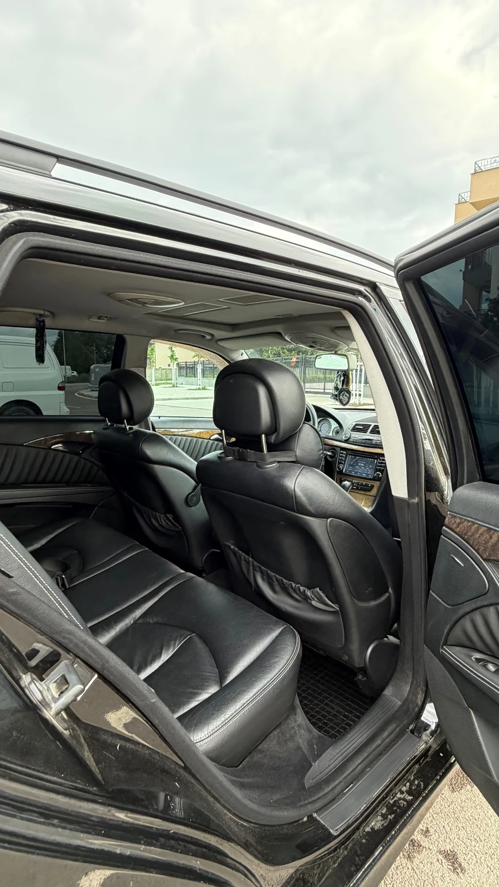 Mercedes-Benz E 320 CDI FACE, снимка 10 - Автомобили и джипове - 54919491