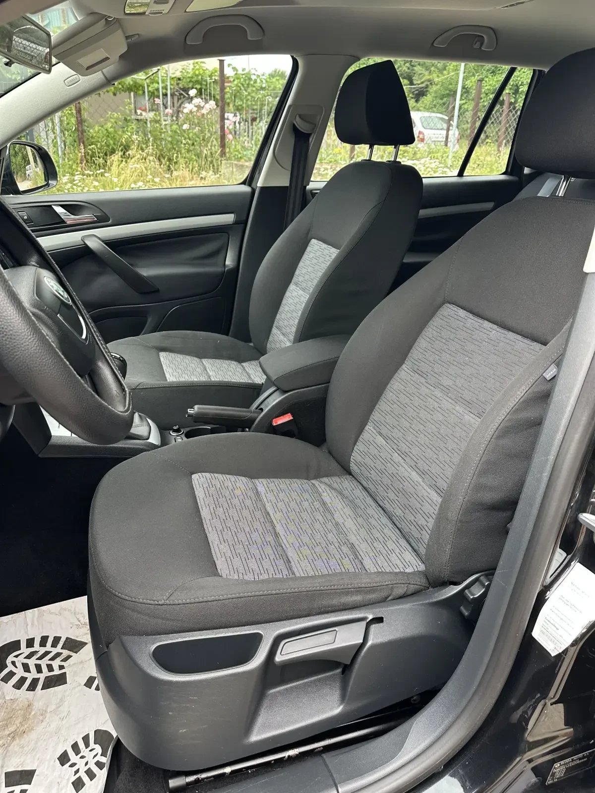 Skoda Octavia 2.0 TDi (CBAB) 140 к.с, снимка 8 - Автомобили и джипове - 55308695