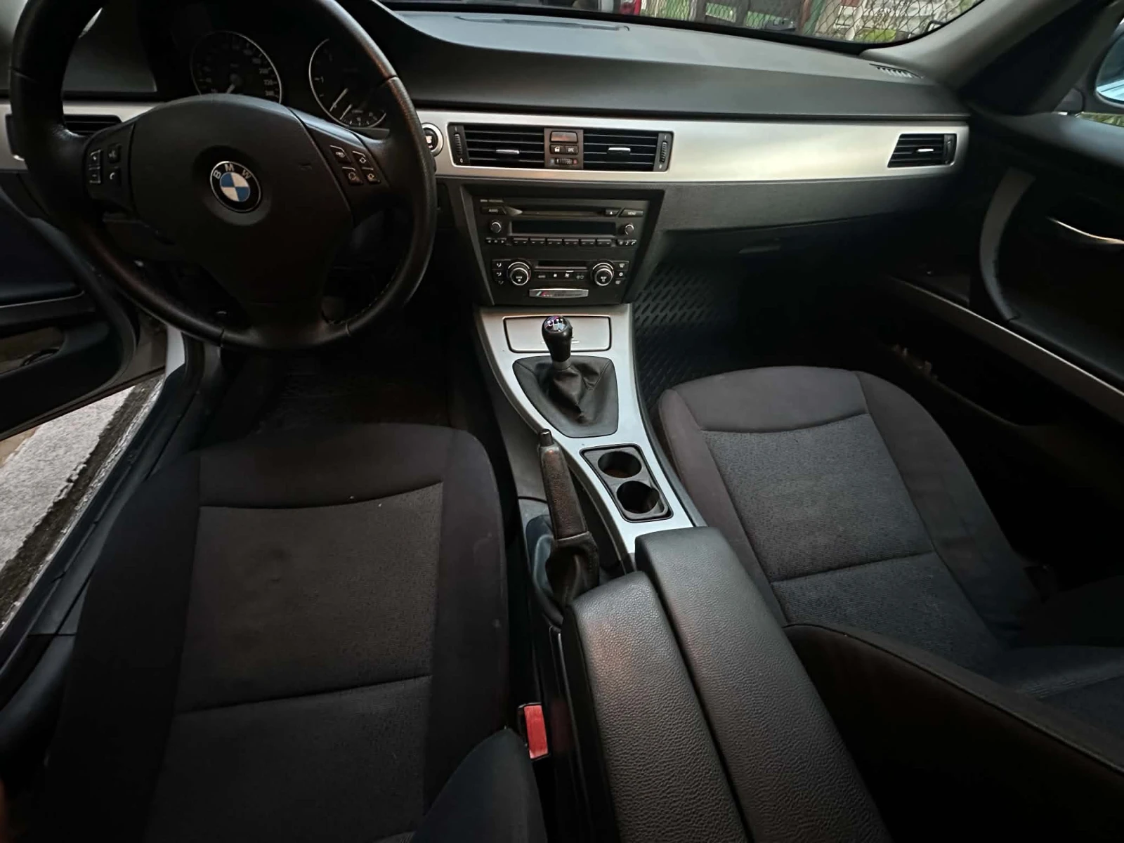 BMW 320 320D, снимка 6 - Автомобили и джипове - 55304638