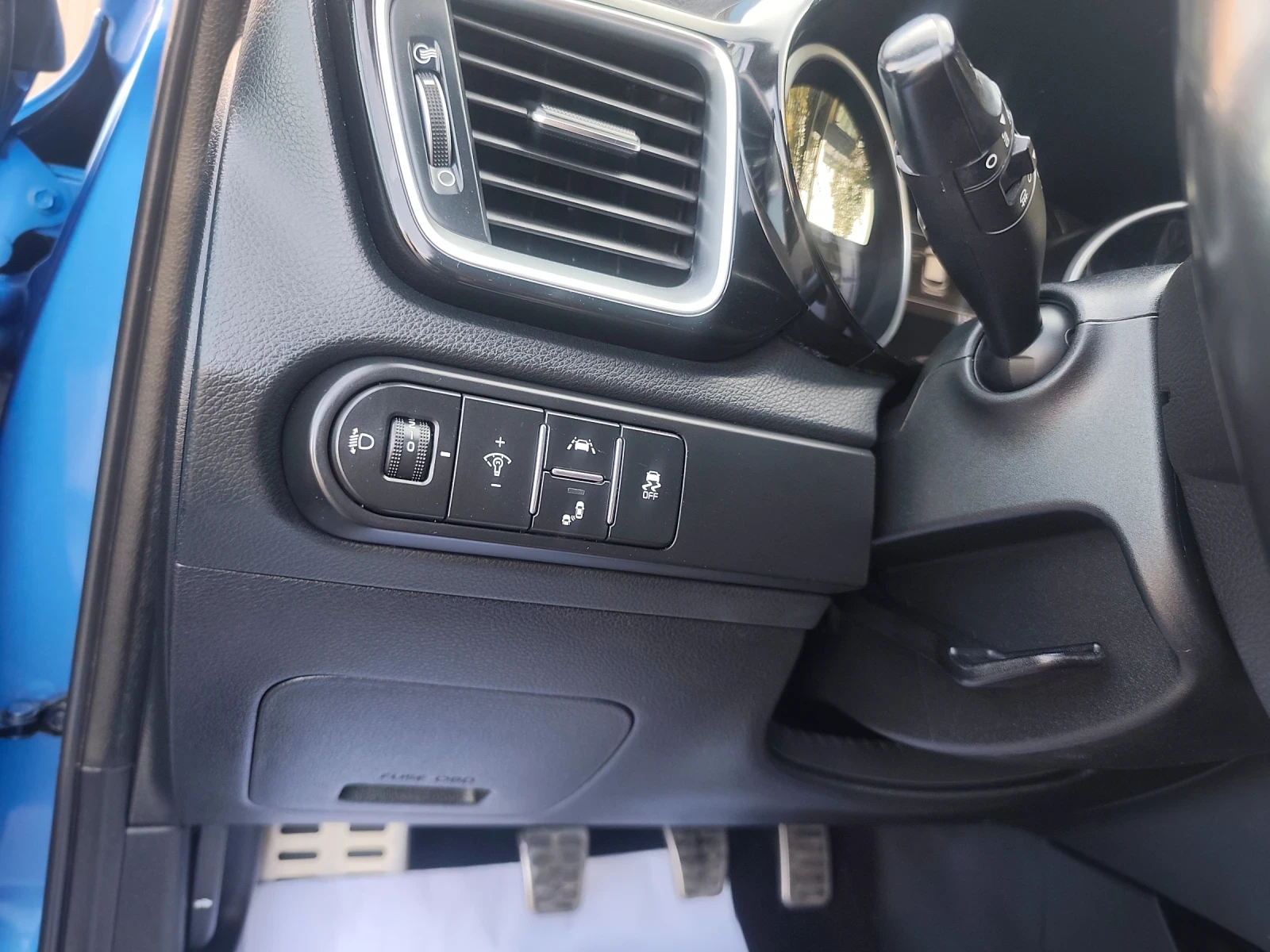 Kia Ceed 1.4 T-GTI GT LINE Фулл екстри, снимка 9 - Автомобили и джипове - 55767972