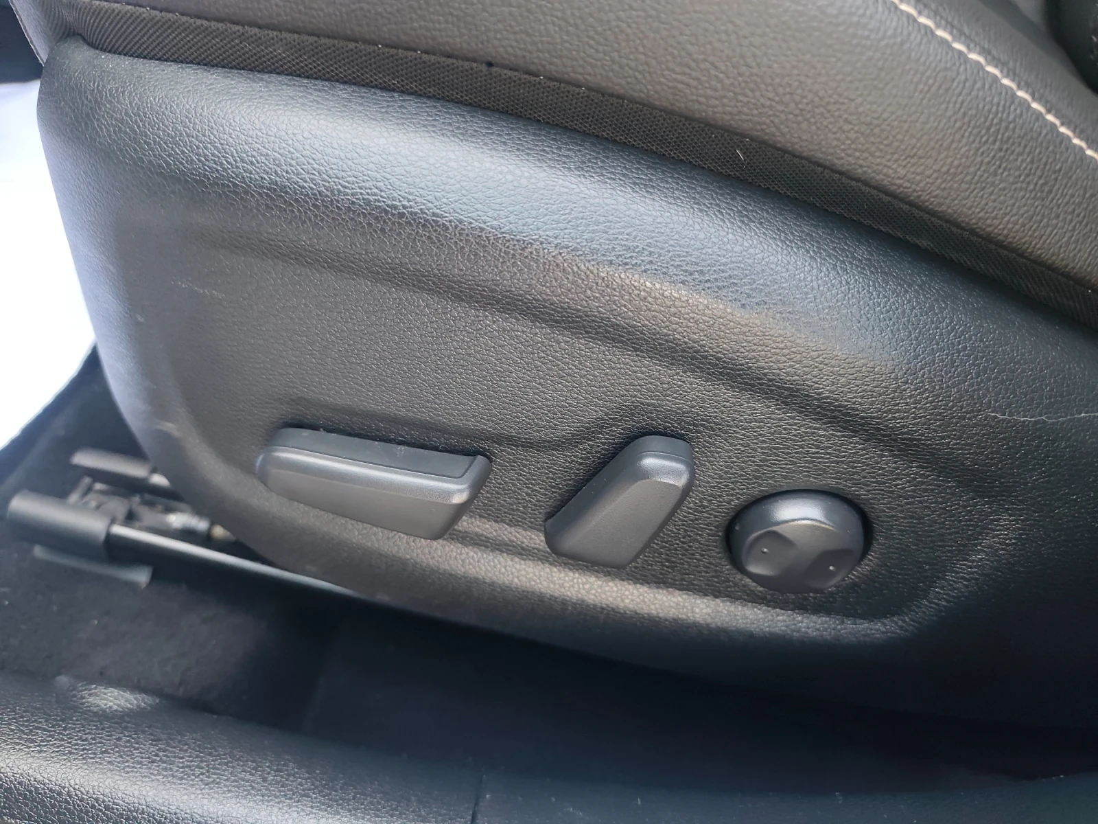Kia Ceed 1.4 T-GTI GT LINE Фулл екстри, снимка 11 - Автомобили и джипове - 55767972
