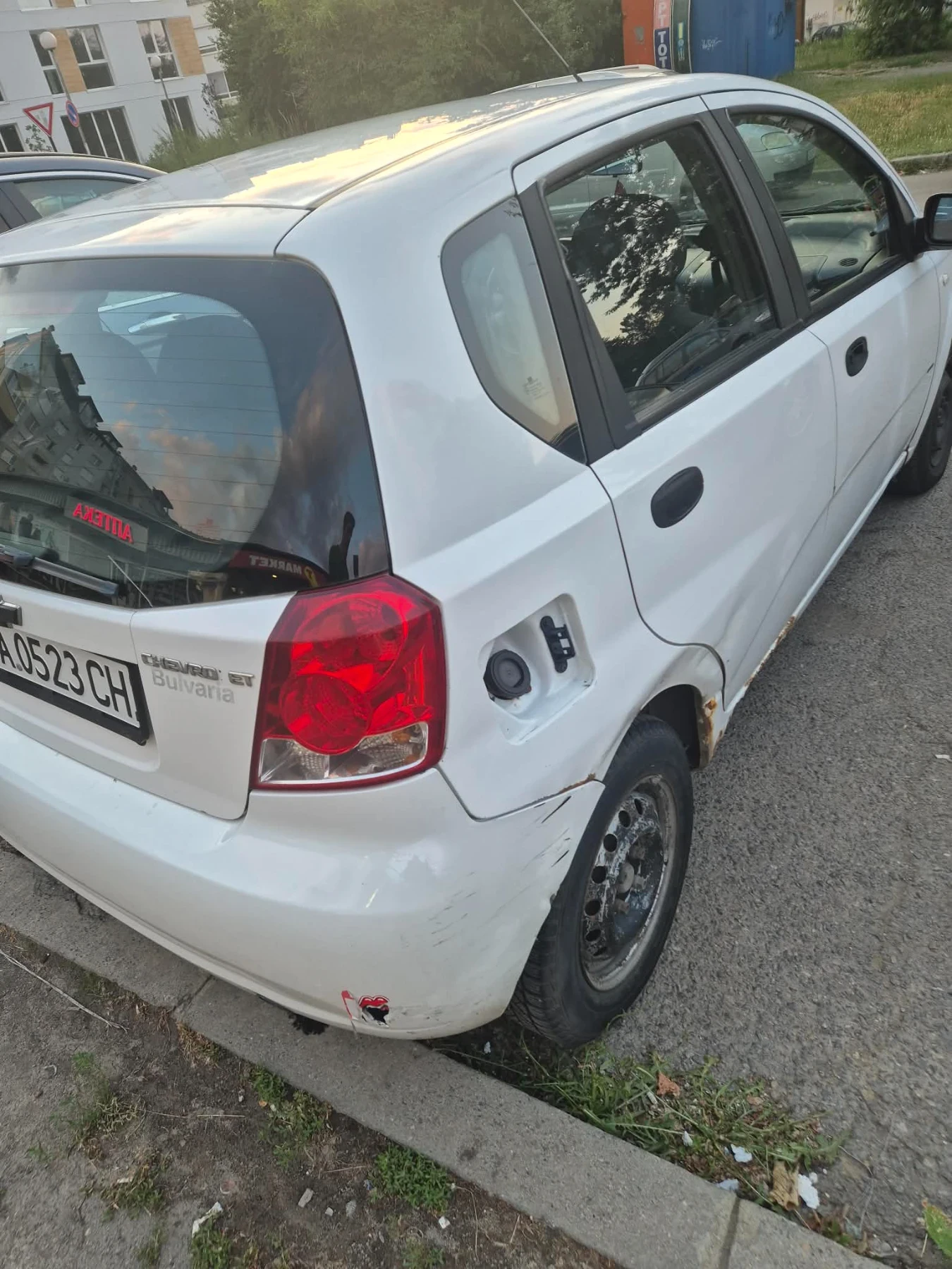 Chevrolet Aveo, снимка 3 - Автомобили и джипове - 55900927
