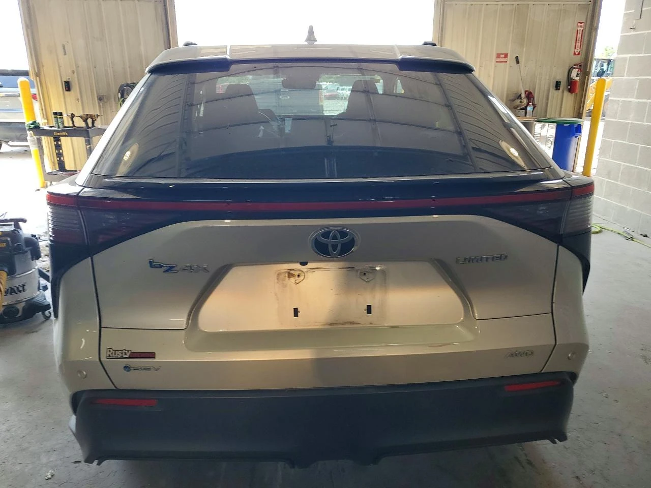 Toyota bZ4X 0.0l Limited | Mobile.bg � ����������� 6