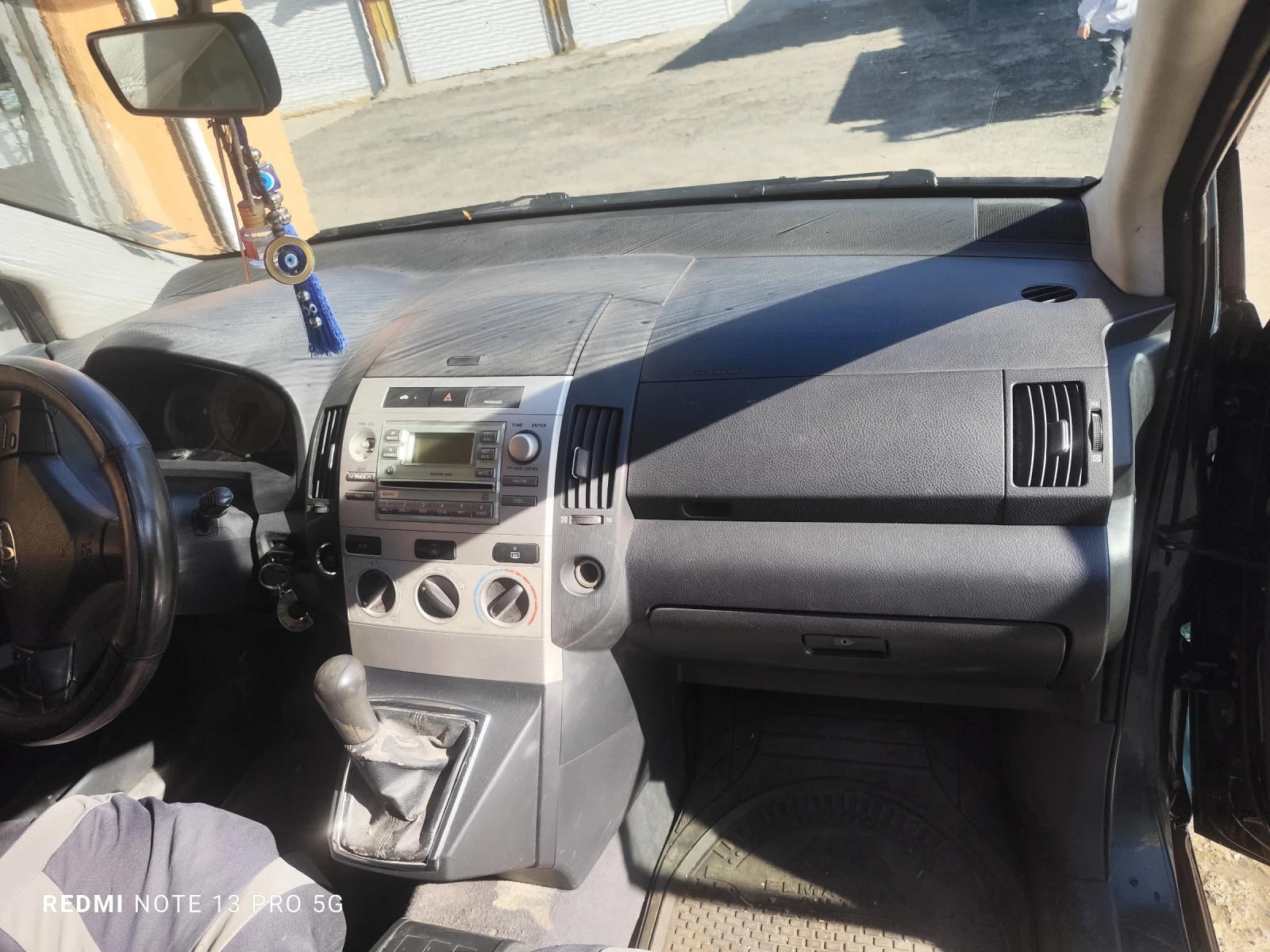 Toyota Corolla verso, снимка 7 - Автомобили и джипове - 56249847