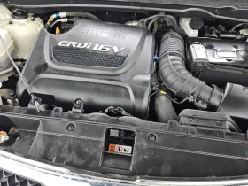 Kia Sportage 2.0 CRDi 4WD, снимка 6