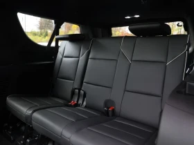 Cadillac Escalade ESV 4WD PREMIUM LUXURY, снимка 13