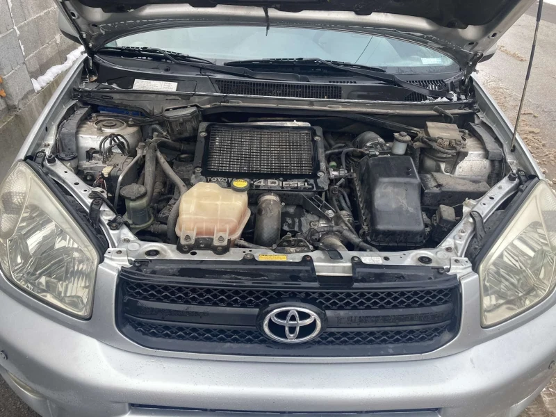 Toyota Rav4 D4D, снимка 3 - Автомобили и джипове - 48642778