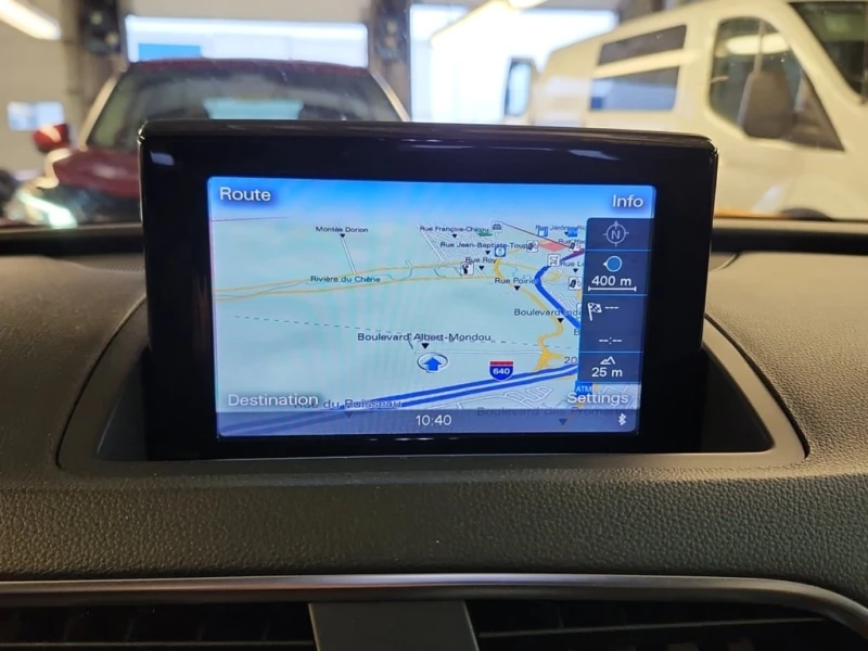 Audi Q3 * PROGRESSIV * CARFAX * БЕЗ ПЪРВОНАЧАЛНА ВНОСКА, снимка 10 - Автомобили и джипове - 52908899