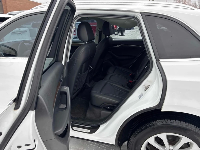 Audi SQ5 2014 TECHNIK * БЕЗ ПЪРВОНАЧАЛНА ВНОСКА, снимка 12 - Автомобили и джипове - 53063415