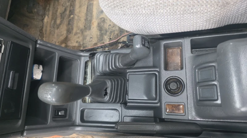 Mitsubishi Pajero 3.0i Gaz, снимка 8 - Автомобили и джипове - 53384363