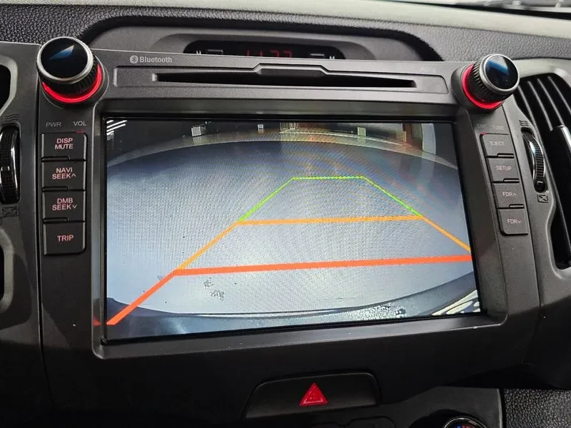 Kia Sportage 2.0 CRDi 4WD, снимка 16 - Автомобили и джипове - 54274969