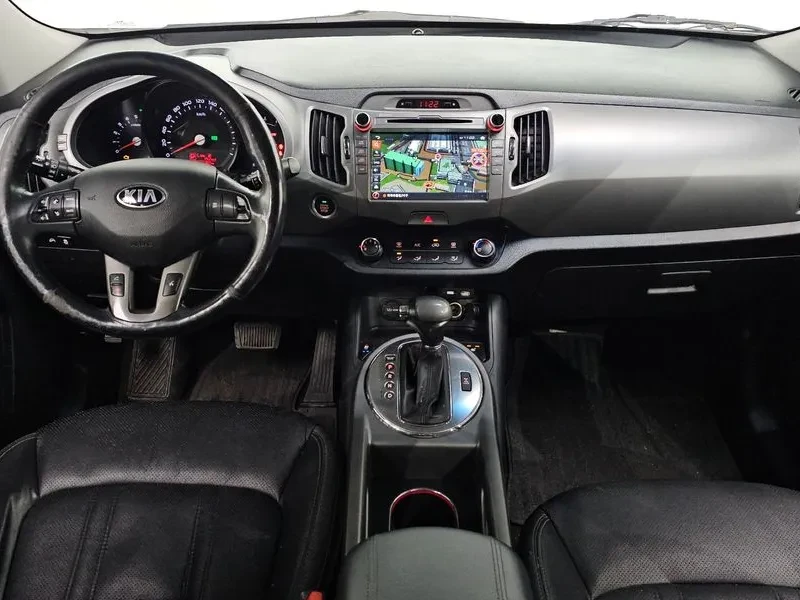 Kia Sportage 2.0 CRDi 4WD, снимка 7 - Автомобили и джипове - 54274969