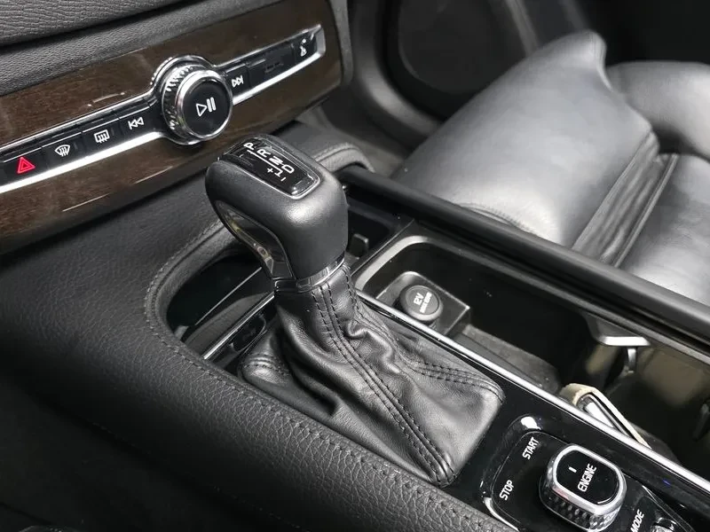 Volvo Xc90 D5 MOMENTUM / �������/HEAD UP/���������/�������� | Mobile.bg � ����������� 9