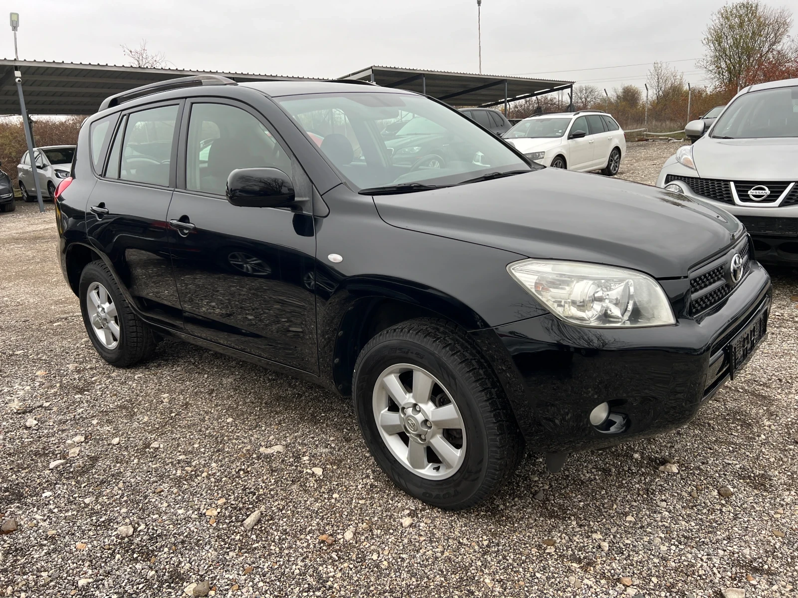 Toyota Rav4 2.0i vvt i 150 - изображение 8