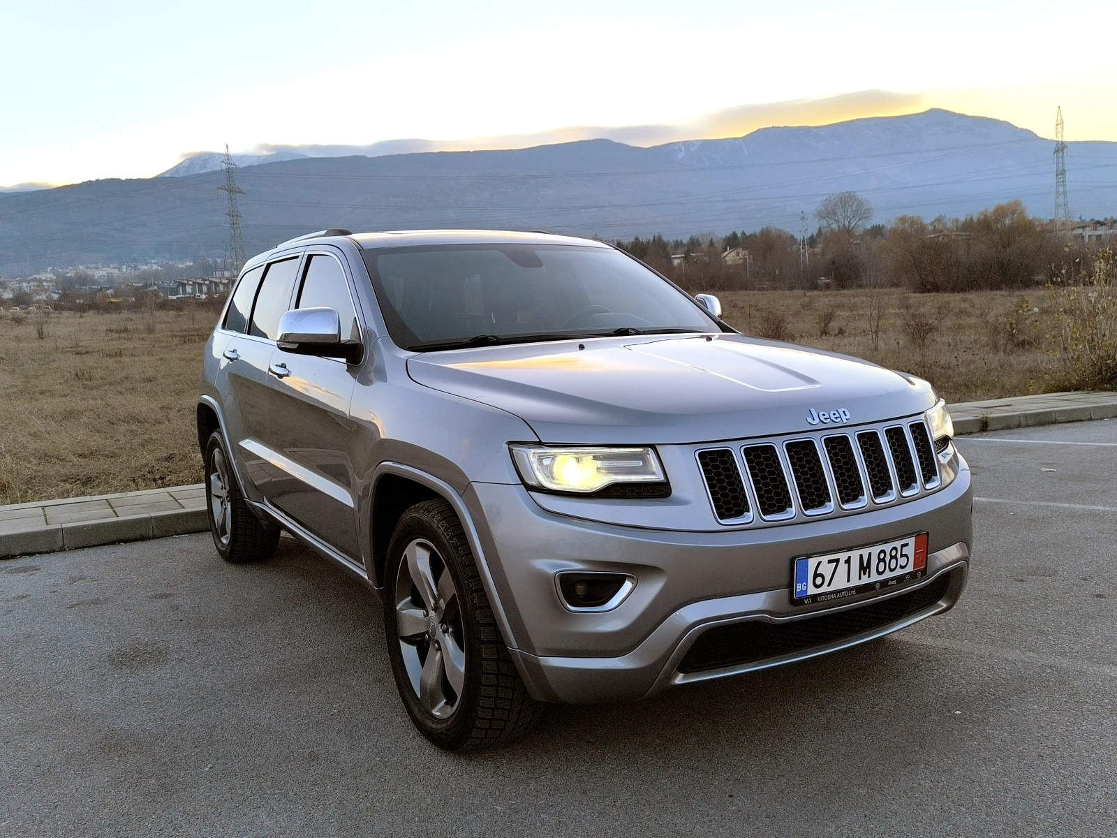 Jeep Grand cherokee 5.7 HEMI - изображение 3