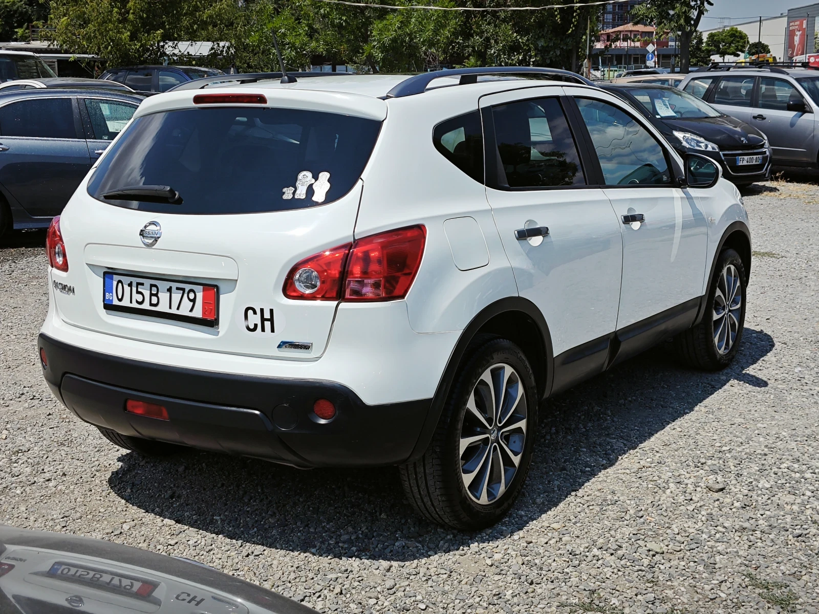 Nissan Qashqai 2.0-Auto - изображение 5