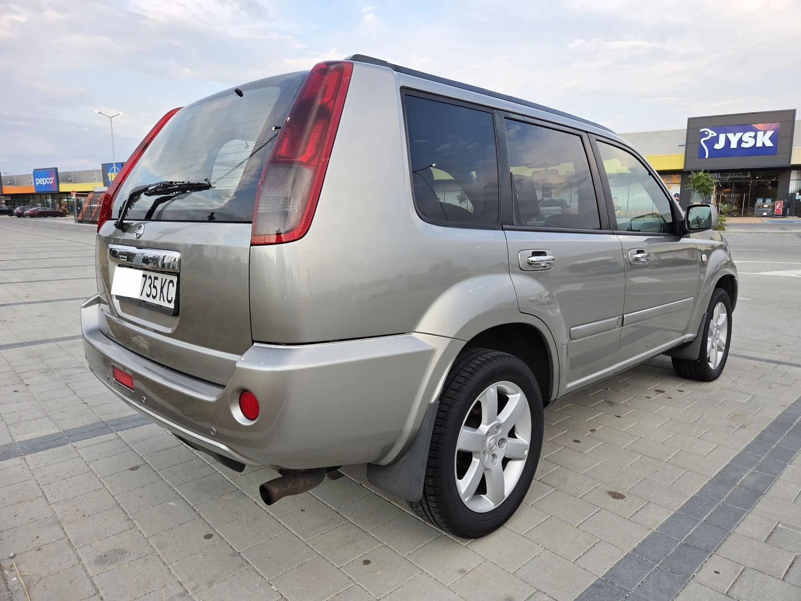 Nissan X-trail 2.2d, 136hp/ Обслужен/ Реален доказуем пробег - изображение 6