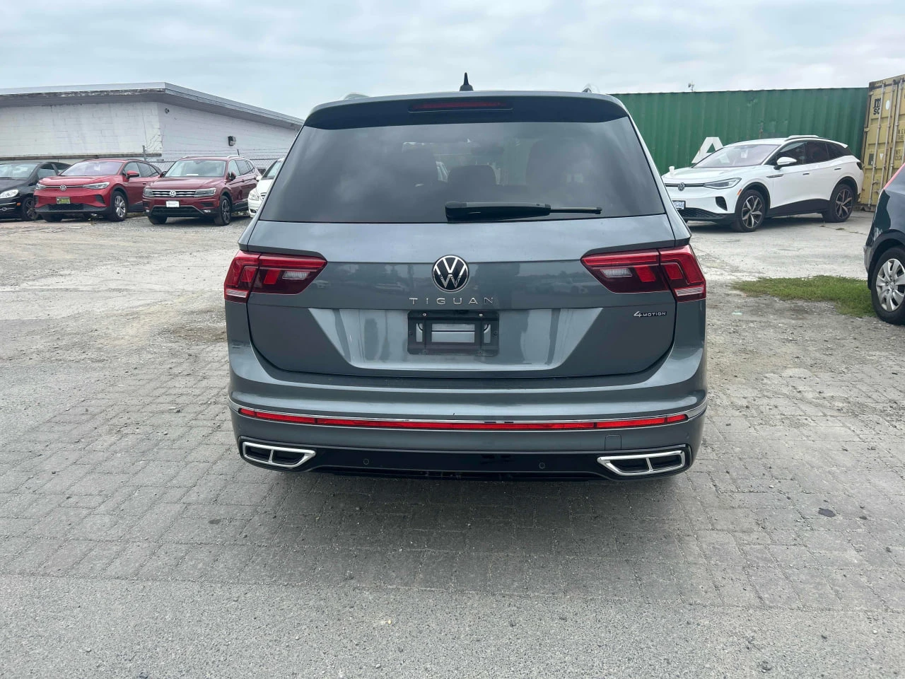 VW Tiguan CARFAX* АВТОФИНАНСИРАНЕ* БЕЗ ПЪРВОНАЧАЛНА ВНОСКА*  - изображение 4