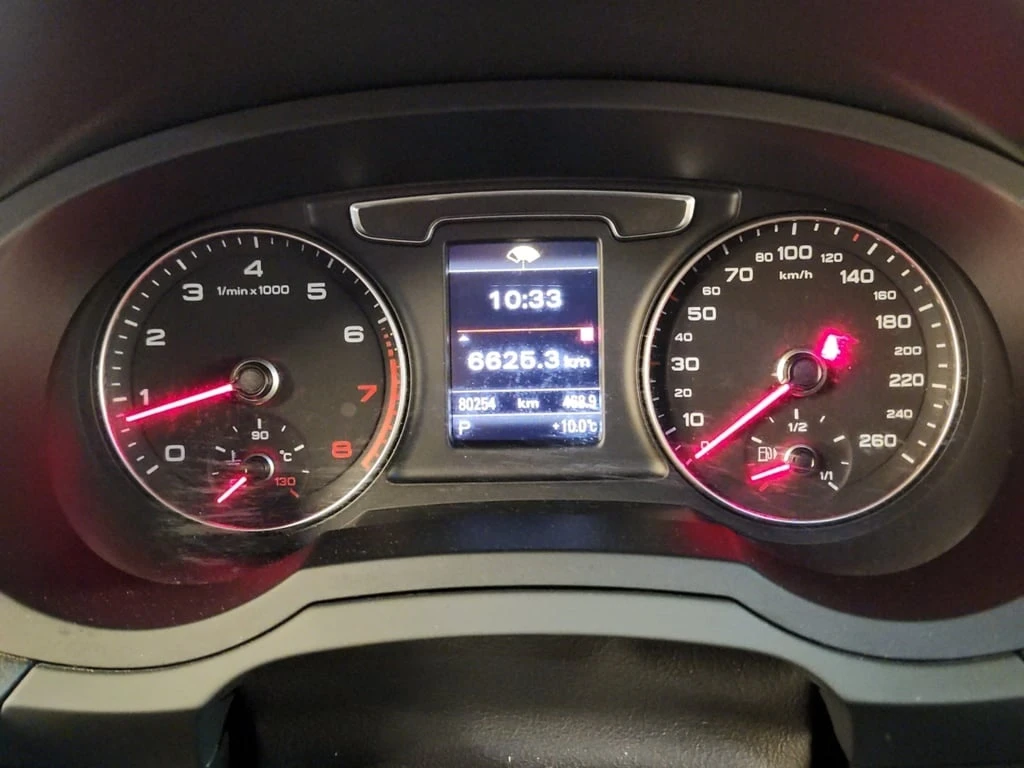 Audi Q3 * PROGRESSIV * CARFAX * БЕЗ ПЪРВОНАЧАЛНА ВНОСКА - изображение 9