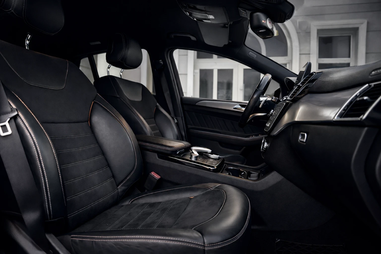 Mercedes-Benz GLE 350 AMG::COUPE::ORANGE ART EDITION::1 СОБСТВЕНИК:: - изображение 9