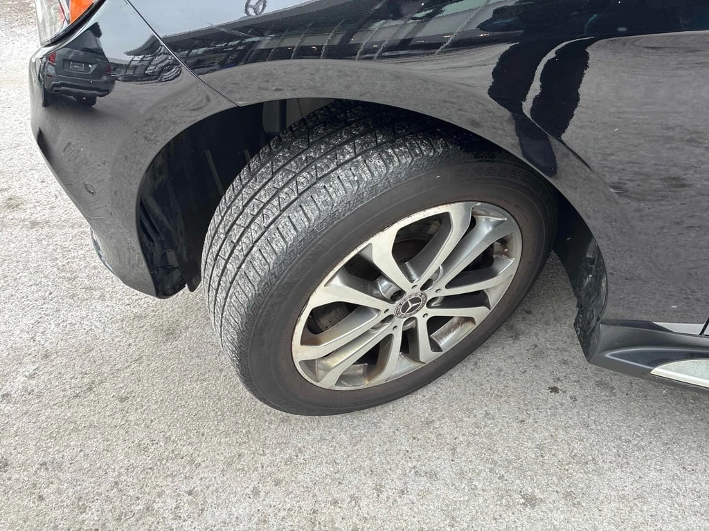 Mercedes-Benz GLE 400 4MATIC * 360 КАМЕРА* ПРЕДСТАВИТЕЛСТВО НА MERCEDES* - изображение 6