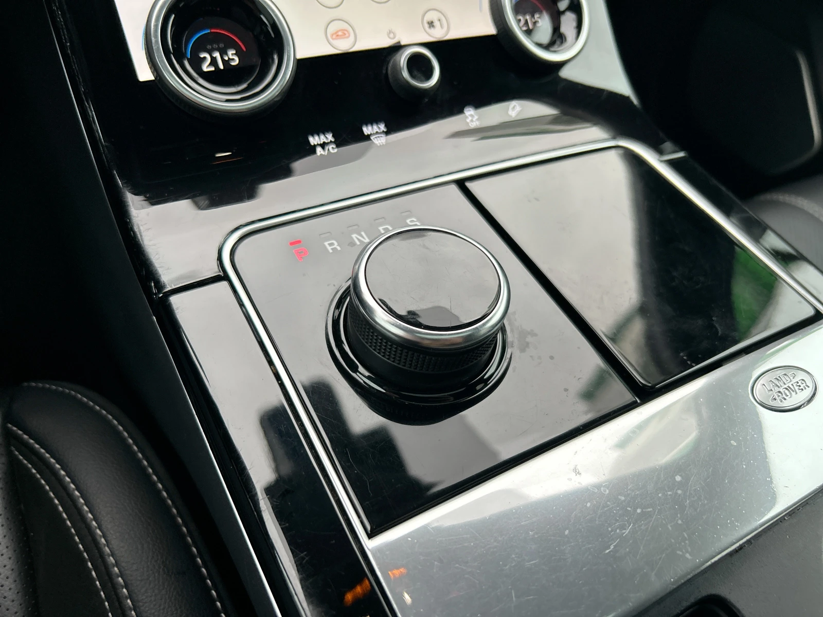 Land Rover Range Rover Velar D180* SE* R-Dynamic - изображение 7