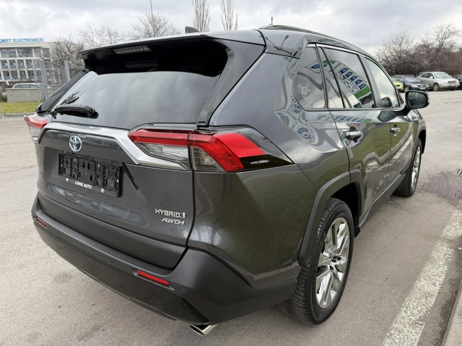 Toyota Rav4 2.5 HYBRID  4X4 JBL ПАНОРАМА  - изображение 4