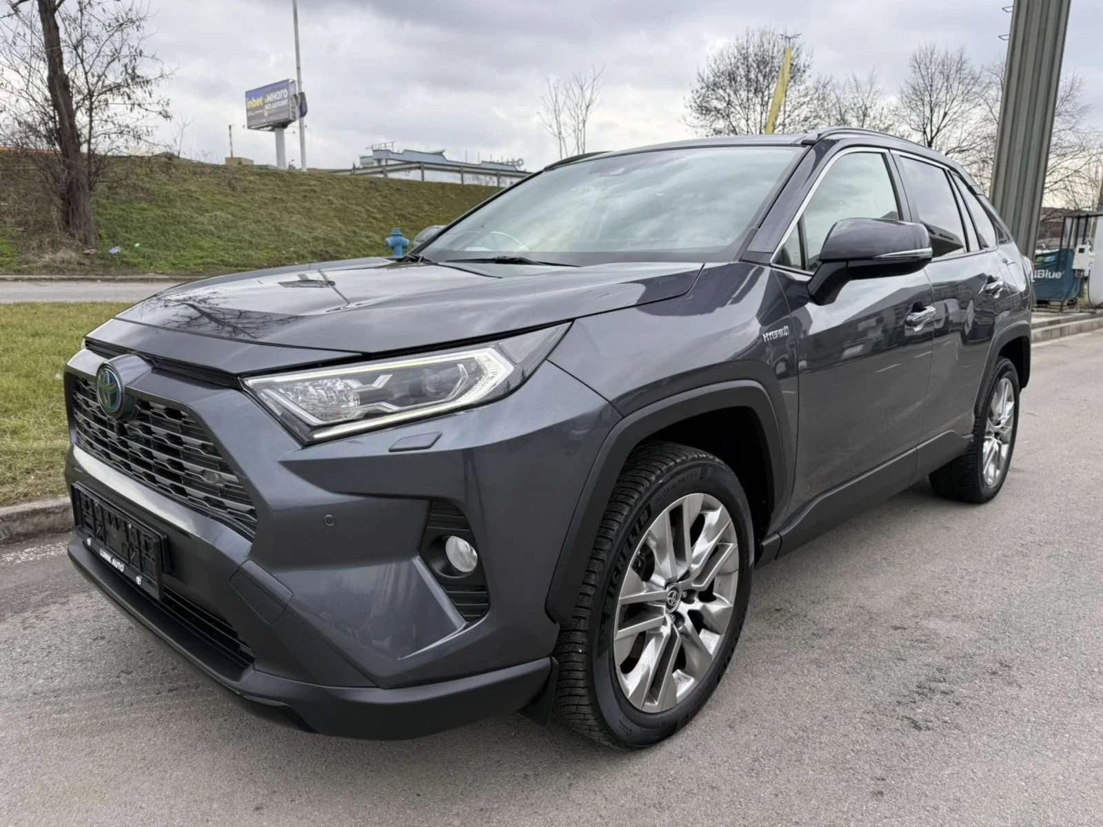 Toyota Rav4 2.5 HYBRID  4X4 JBL ��������  | Mobile.bg � ����������� 1