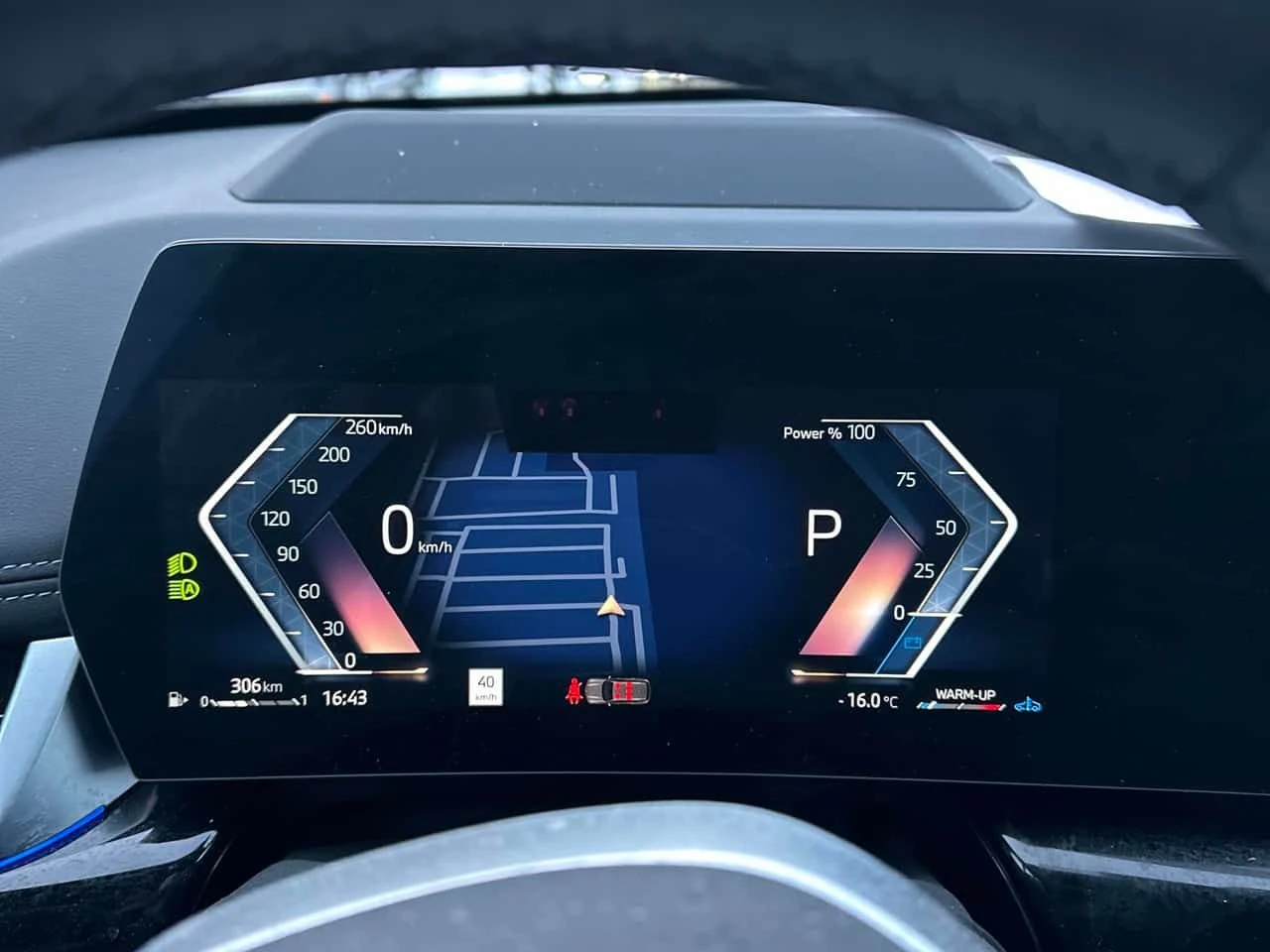 BMW X1 xDrive28i| HARMAN/KARDON| HUD| ПОДГРЕВИ| ОБДУХВАНE, снимка 10 - Автомобили и джипове - 53819861