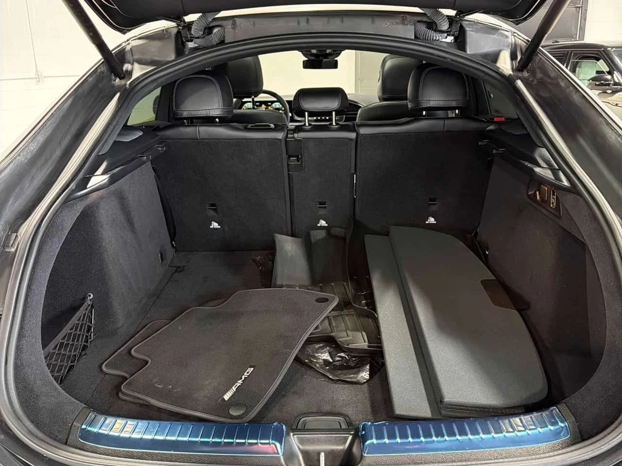 Mercedes-Benz GLE 53 4MATIC AMG COUPE/DIS/HUD/BURMESTER/360/ОБДУХВАНЕ/PANO/, снимка 14 - Автомобили и джипове - 53842166