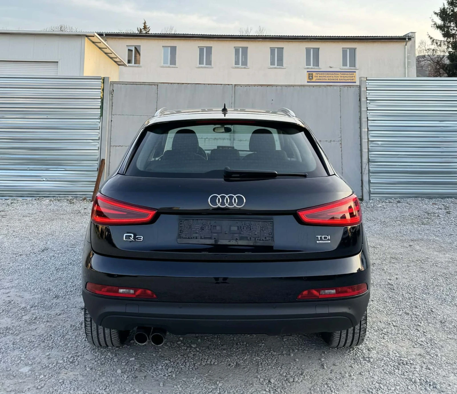 Audi Q3 QATTRO* 2000 TDI* ИТАЛИЯ , снимка 15 - Автомобили и джипове - 53880005