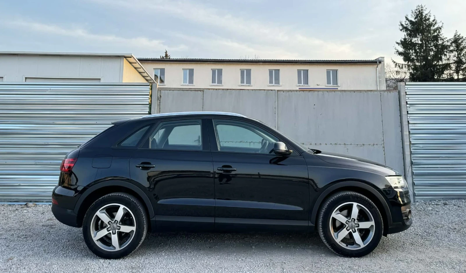 Audi Q3 QATTRO* 2000 TDI* ИТАЛИЯ , снимка 5 - Автомобили и джипове - 53880005
