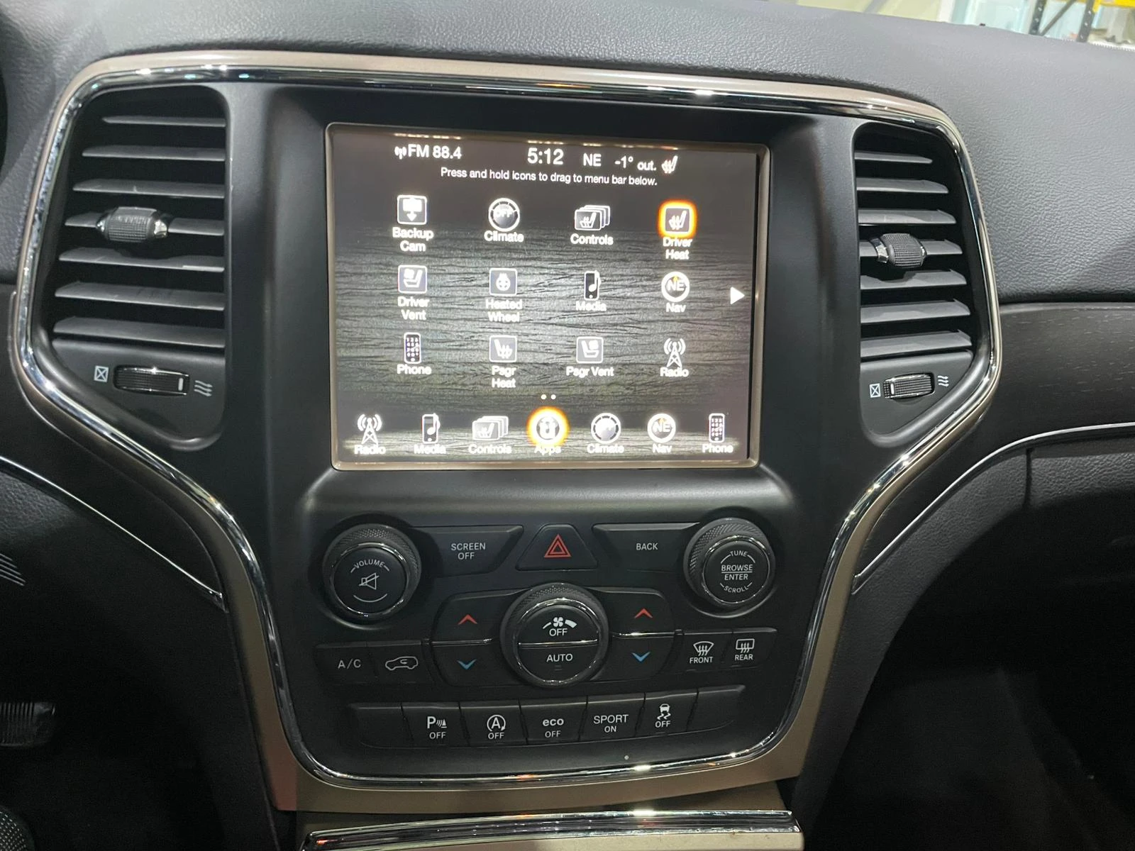 Jeep Grand cherokee 3.6 V6 ! Limited ! FaceLift !, снимка 16 - Автомобили и джипове - 54139352