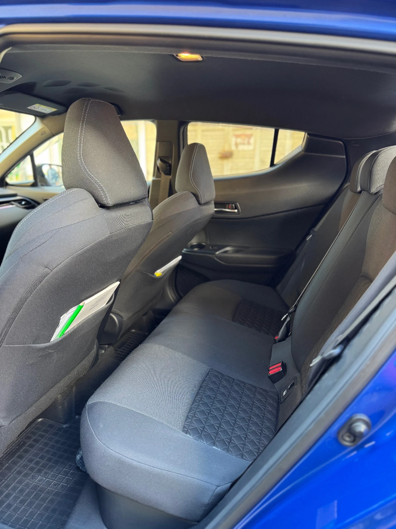 Toyota C-HR 1.8 , лизинг, гаранция, снимка 12 - Автомобили и джипове - 54882547