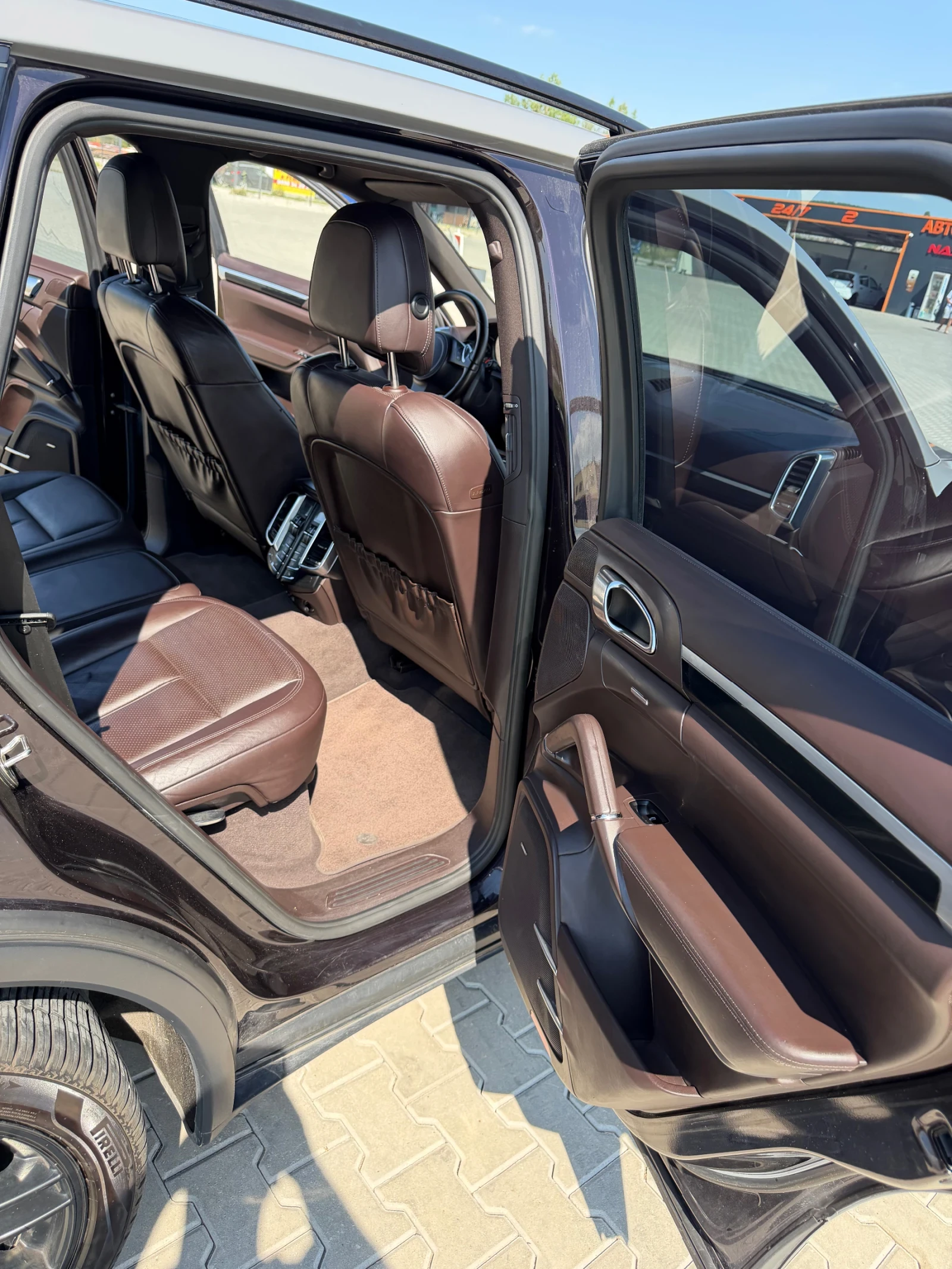 Porsche Cayenne, снимка 12 - Автомобили и джипове - 55079869