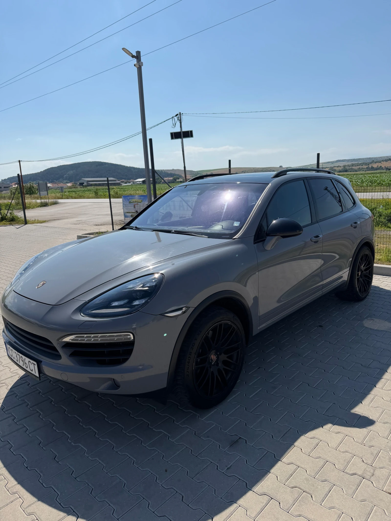 Porsche Cayenne, снимка 3 - Автомобили и джипове - 55079869