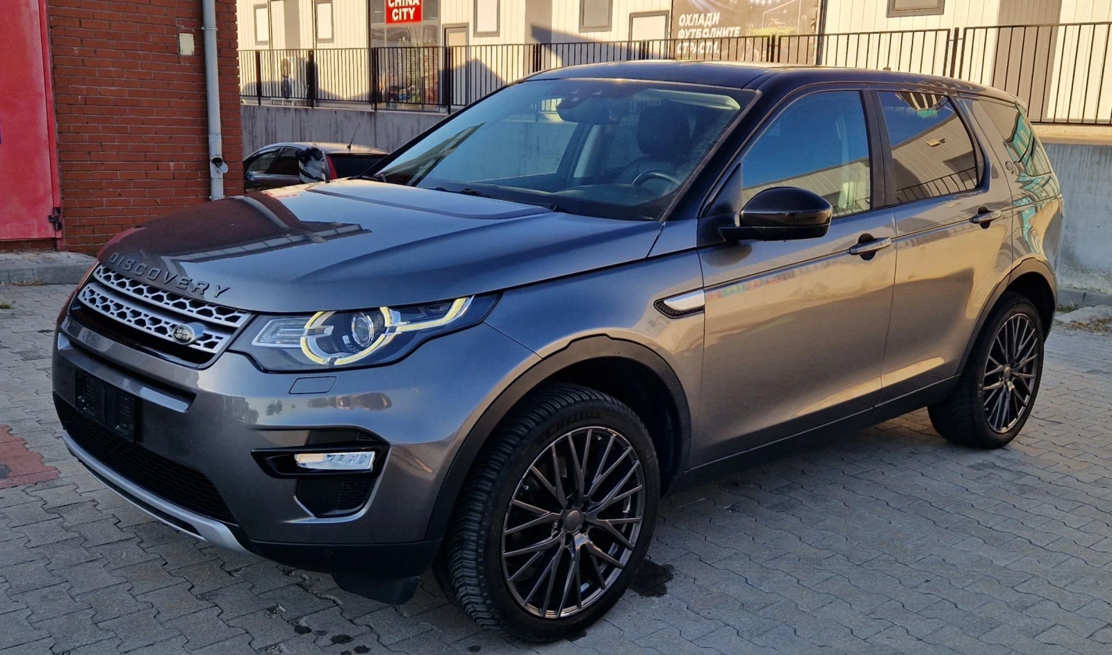 Land Rover Discovery Sport 2.0D 180 к.с 4х4