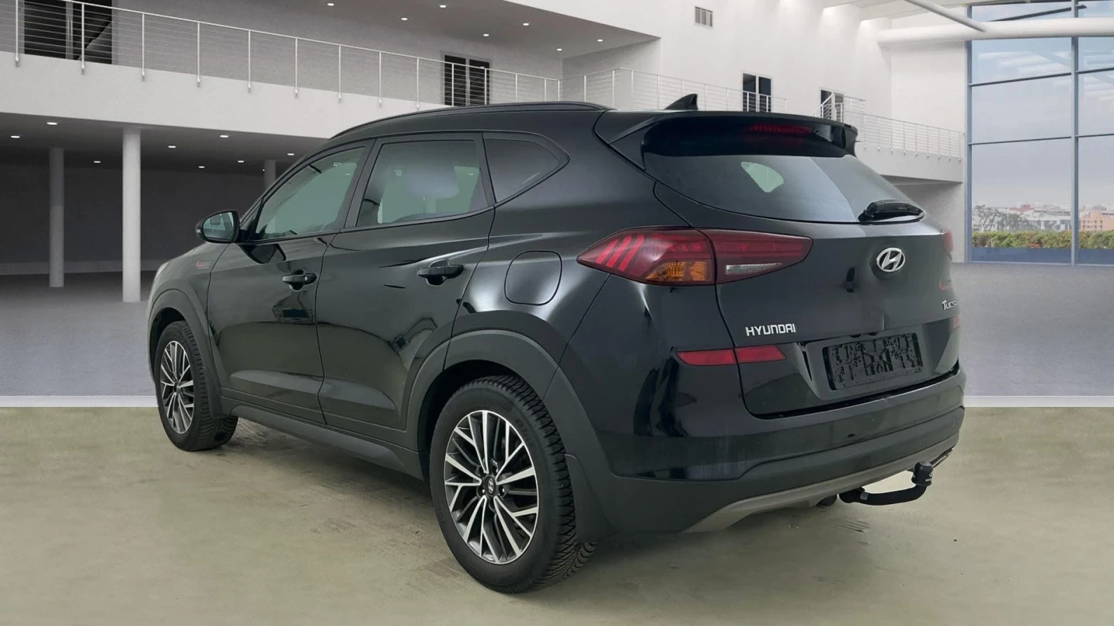 Hyundai Tucson 1.6 136 обслужен , снимка 3 - Автомобили и джипове - 56588511