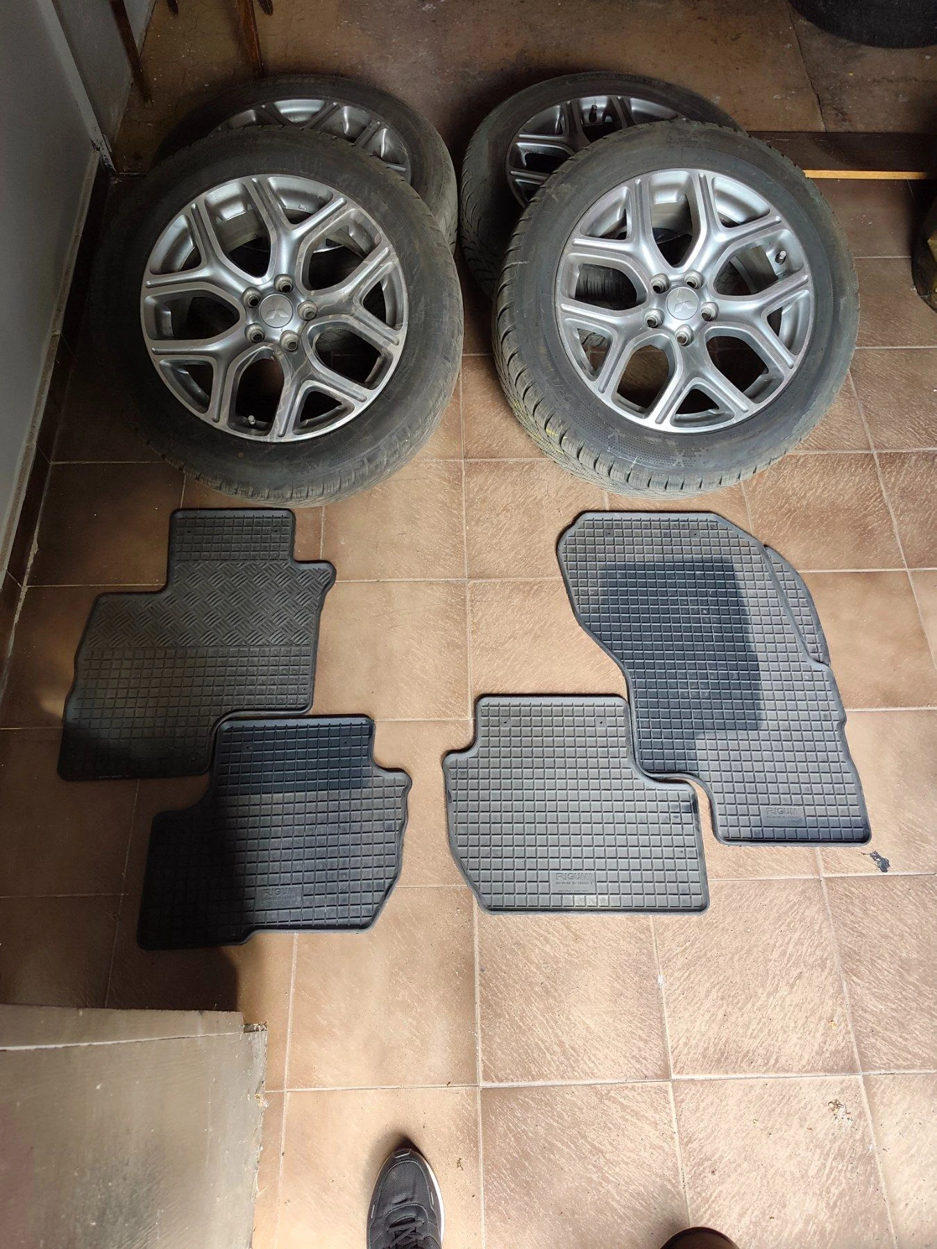 Mitsubishi Outlander 2.0 Phev | Mobile.bg � ����������� 14