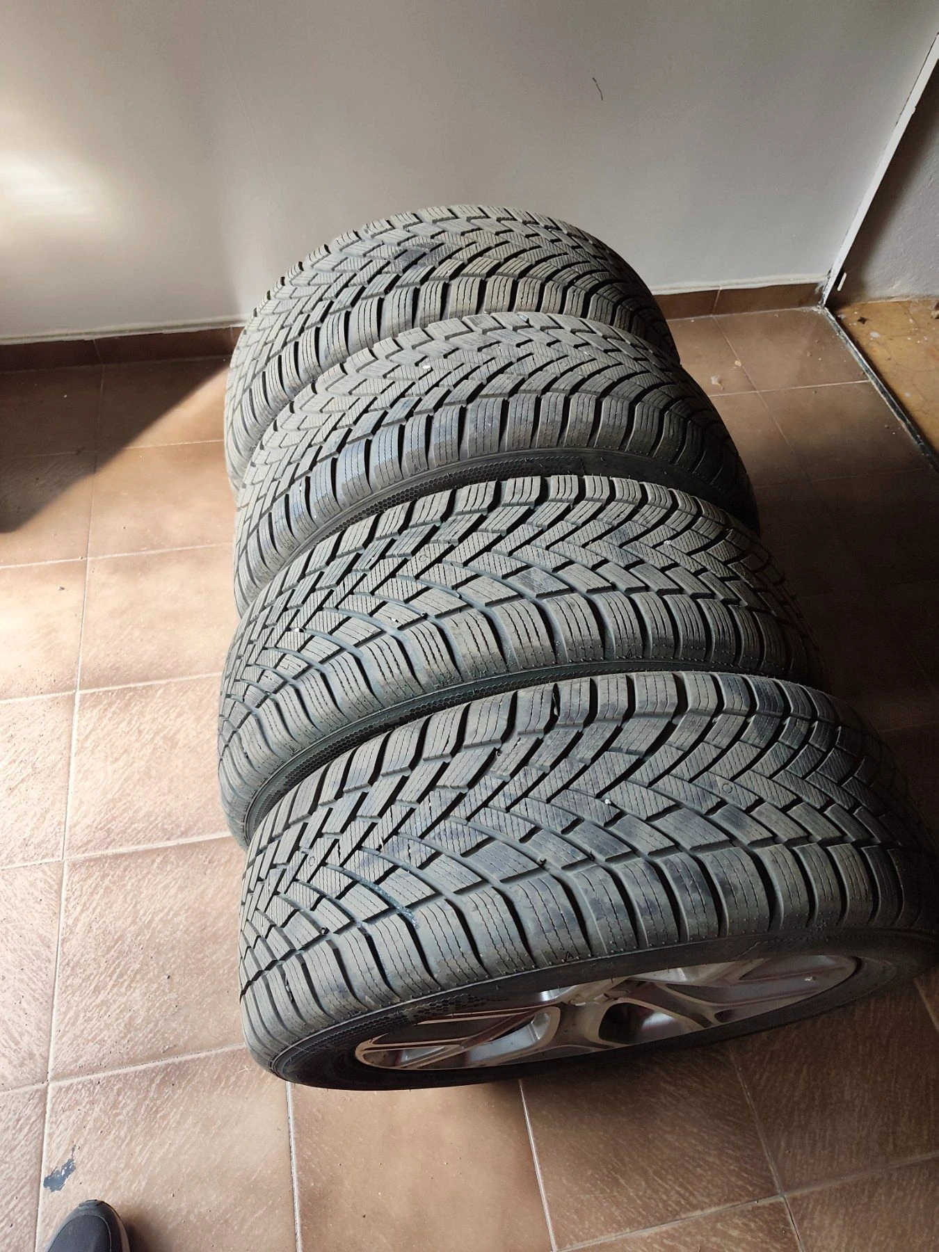 Mitsubishi Outlander 2.0 Phev | Mobile.bg � ����������� 15