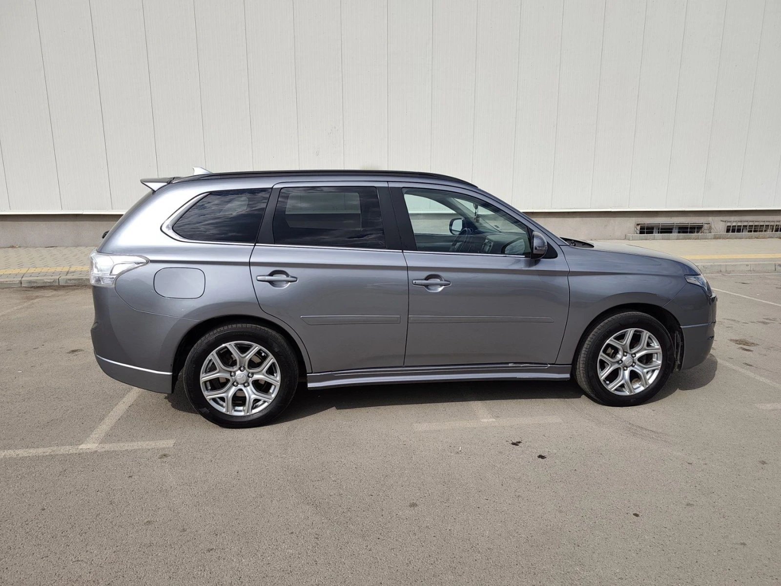 Mitsubishi Outlander 2.0 Phev | Mobile.bg � ����������� 2