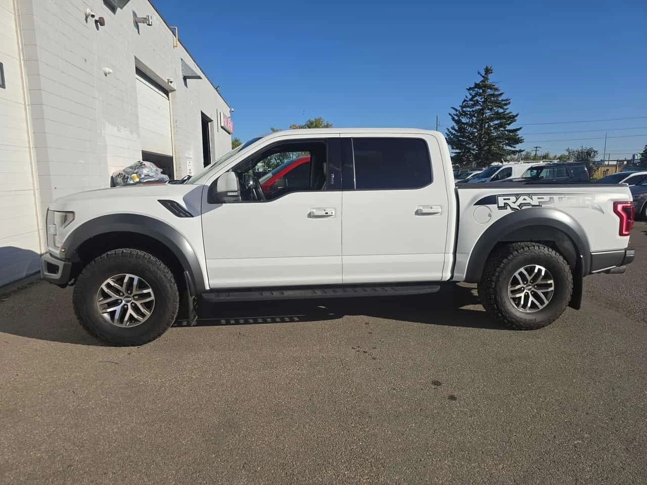 Ford F150 * Raptor * АВТОКРЕДИТ БЕЗ ПЪРВОНАЧАЛНА ВНОСКА* , снимка 2 - Автомобили и джипове - 56255349