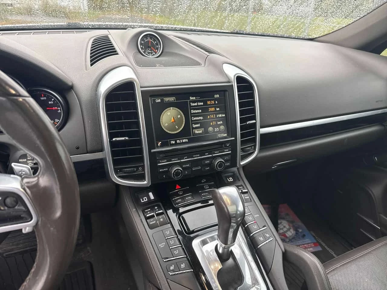 Porsche Cayenne * AWD 4dr * CARFAX * ����� �� ����������� | Mobile.bg � ����������� 9