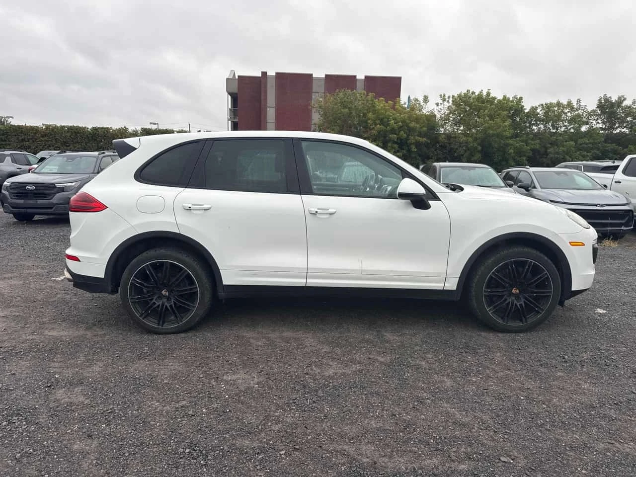 Porsche Cayenne * AWD 4dr * CARFAX * ����� �� ����������� | Mobile.bg � ����������� 3