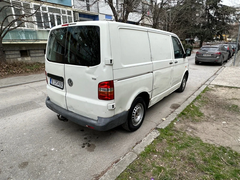 VW Transporter 1.9 TDI, снимка 4 - Бусове и автобуси - 47542239