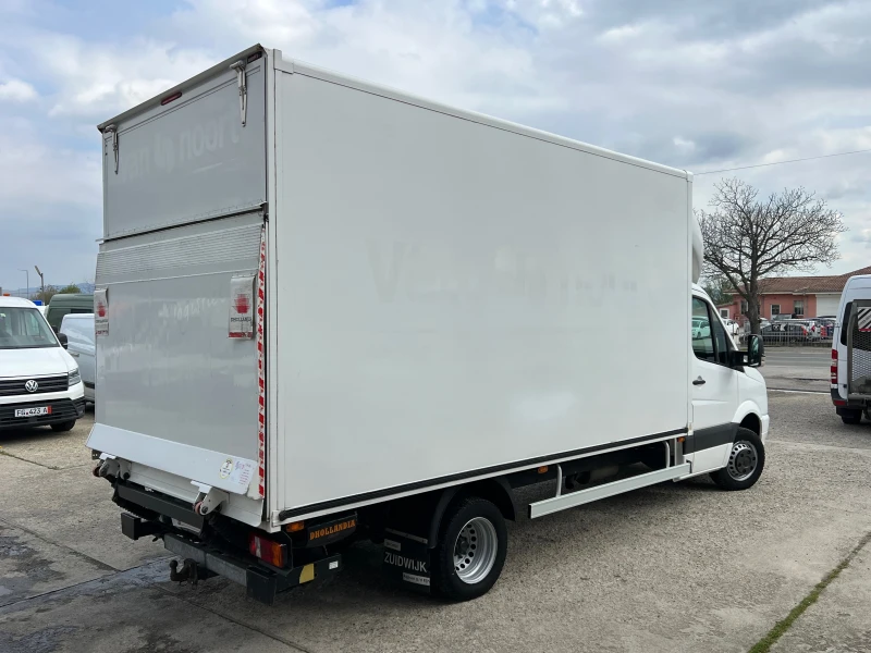 VW Crafter Дв Гума 3500кг , 4, 40м , Клима , Падащ борд , NAV, снимка 4 - Бусове и автобуси - 49813778