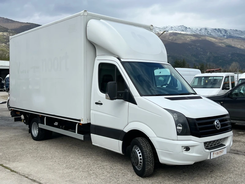 VW Crafter Дв Гума 3500кг , 4, 40м , Клима , Падащ борд , NAV, снимка 3 - Бусове и автобуси - 49813778