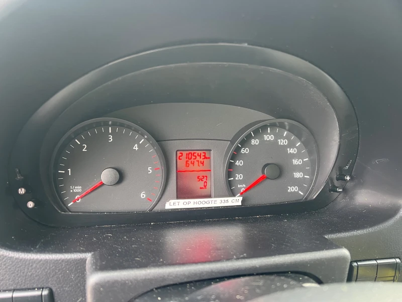 VW Crafter Дв Гума 3500кг , 4, 40м , Клима , Падащ борд , NAV, снимка 16 - Бусове и автобуси - 49813778